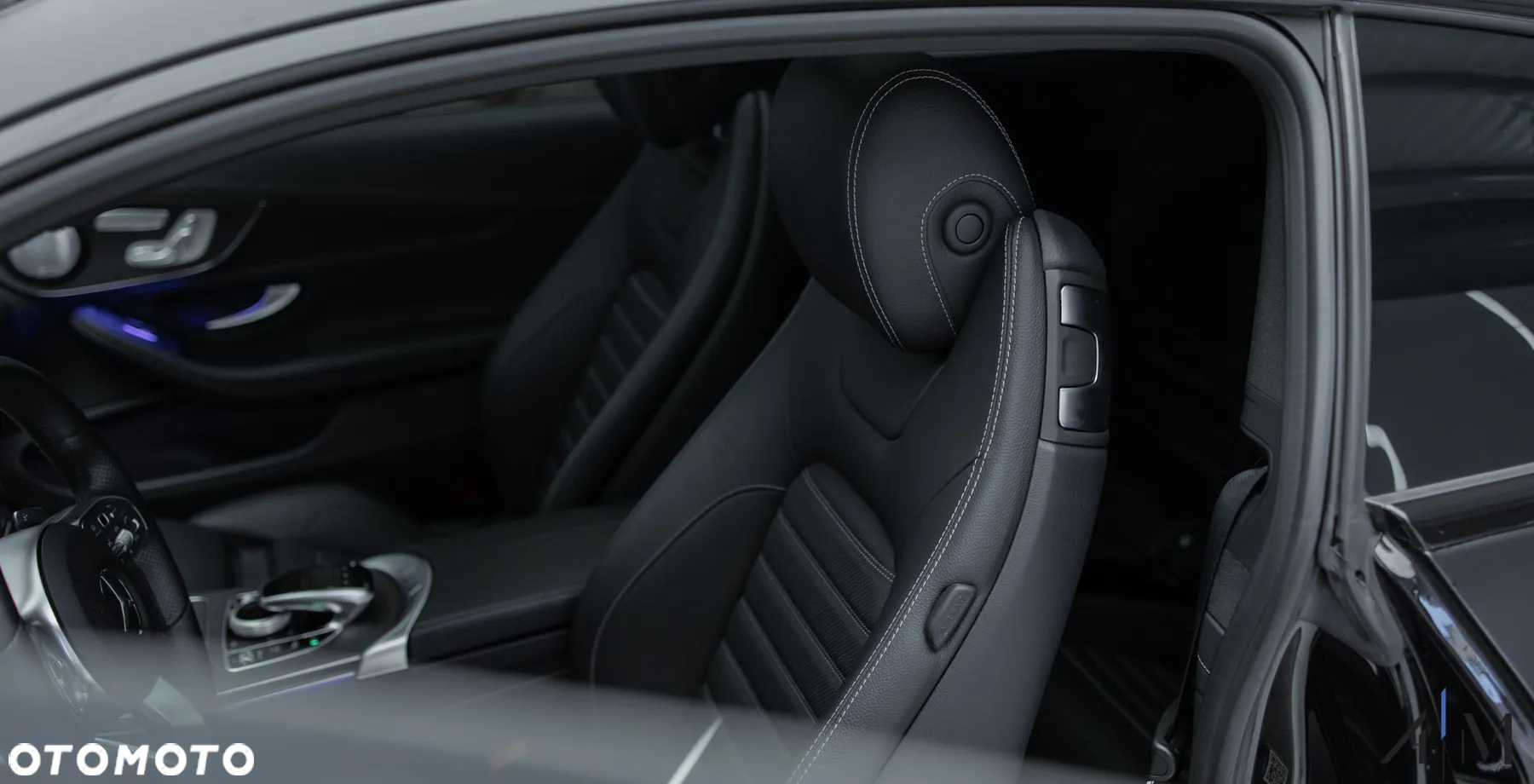 Mercedes-Benz Klasa C 300 9G-TRONIC - 24
