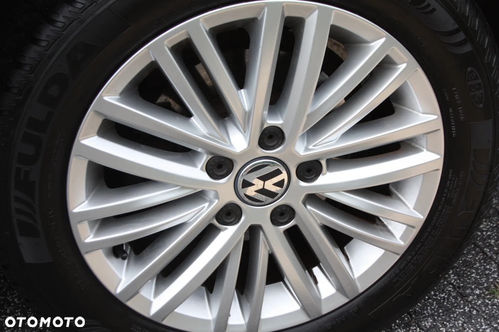 Volkswagen Touran 2.0 TDI DPF BlueMotion Technology DSG Cup - 30