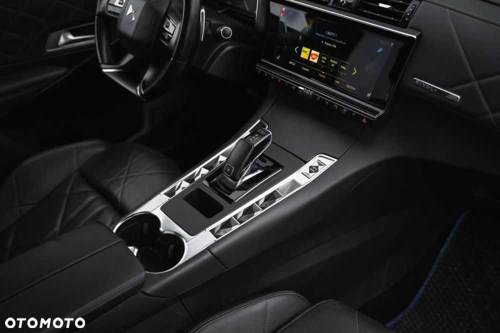 DS Automobiles DS 7 Crossback - 25