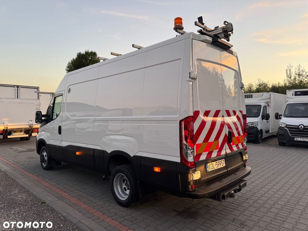 Iveco IVECO DAILY 50c15  DMC 3500 KG W OFERCIE OK 70 SZTUK FURGON KONTENER CHLODNIA WYWROT PODWOZIE DO ZABUDOWY 35c15 - 6