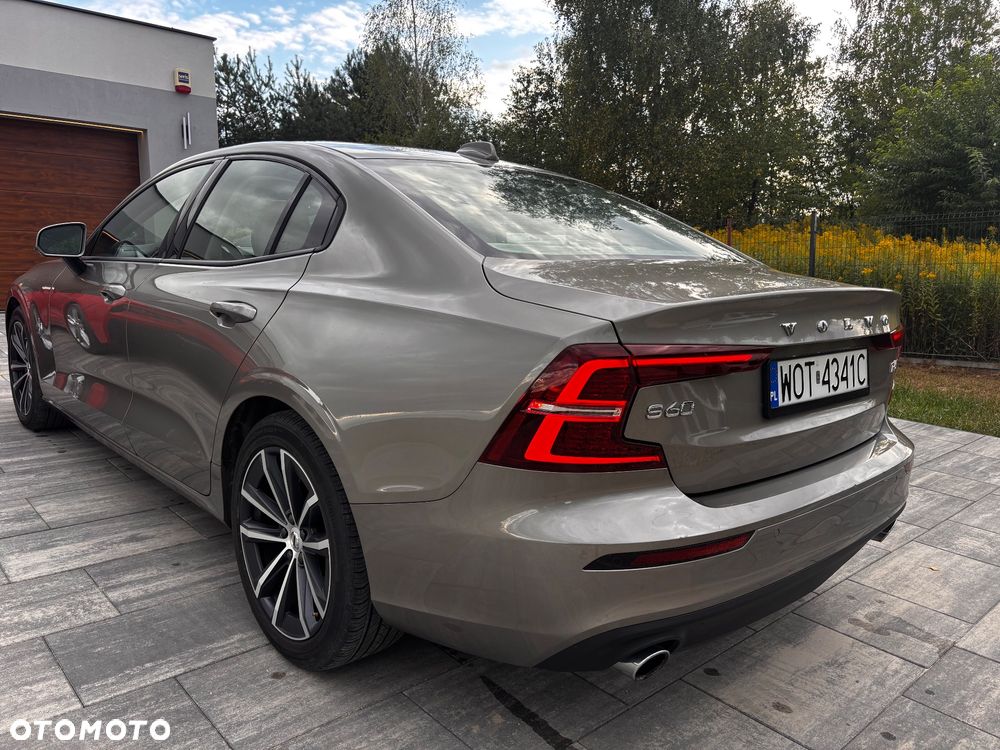 Volvo S60 T6 AWD Momentum Pro - 7