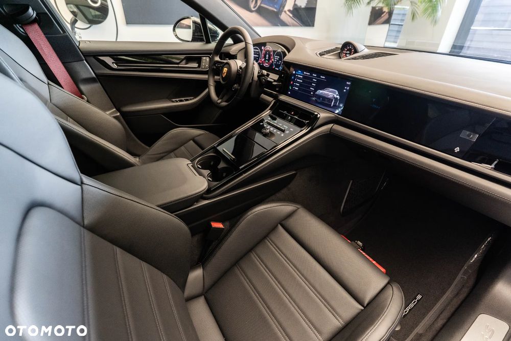 Porsche Panamera 4S E-Hybrid - 15