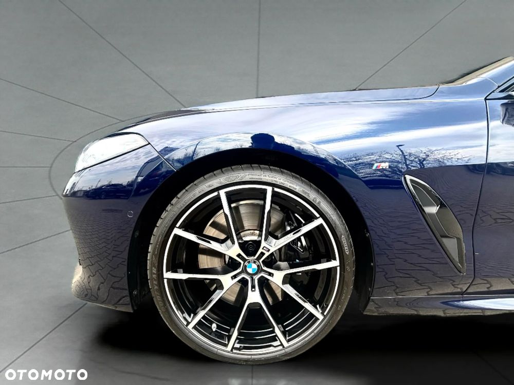 BMW Seria 8 - 9