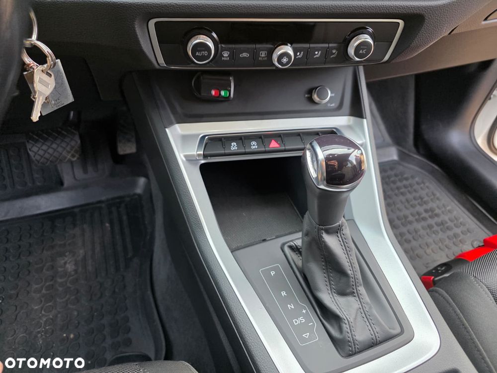 Audi Q3 35 TFSI S line S tronic - 12