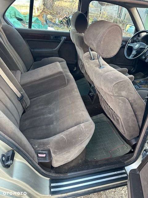 BMW Seria 7 750i - 13