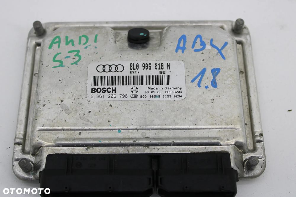 Audi S3 8L 1.8B APY Komputer Sterownik 8L0906018 N - 2
