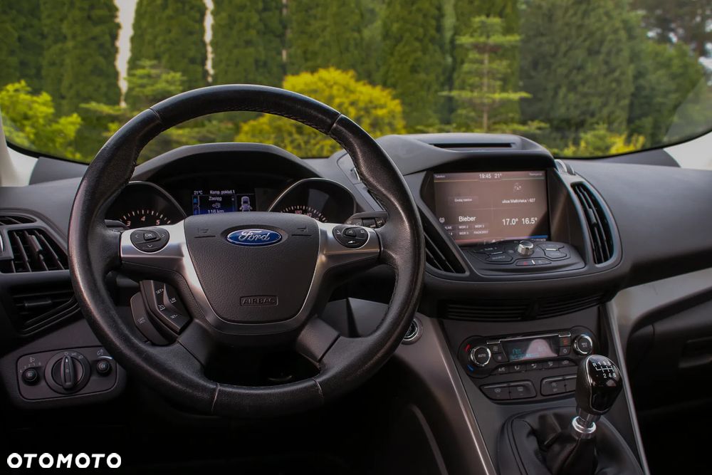 Ford Kuga 1.5 EcoBoost FWD Titanium ASS GPF - 35