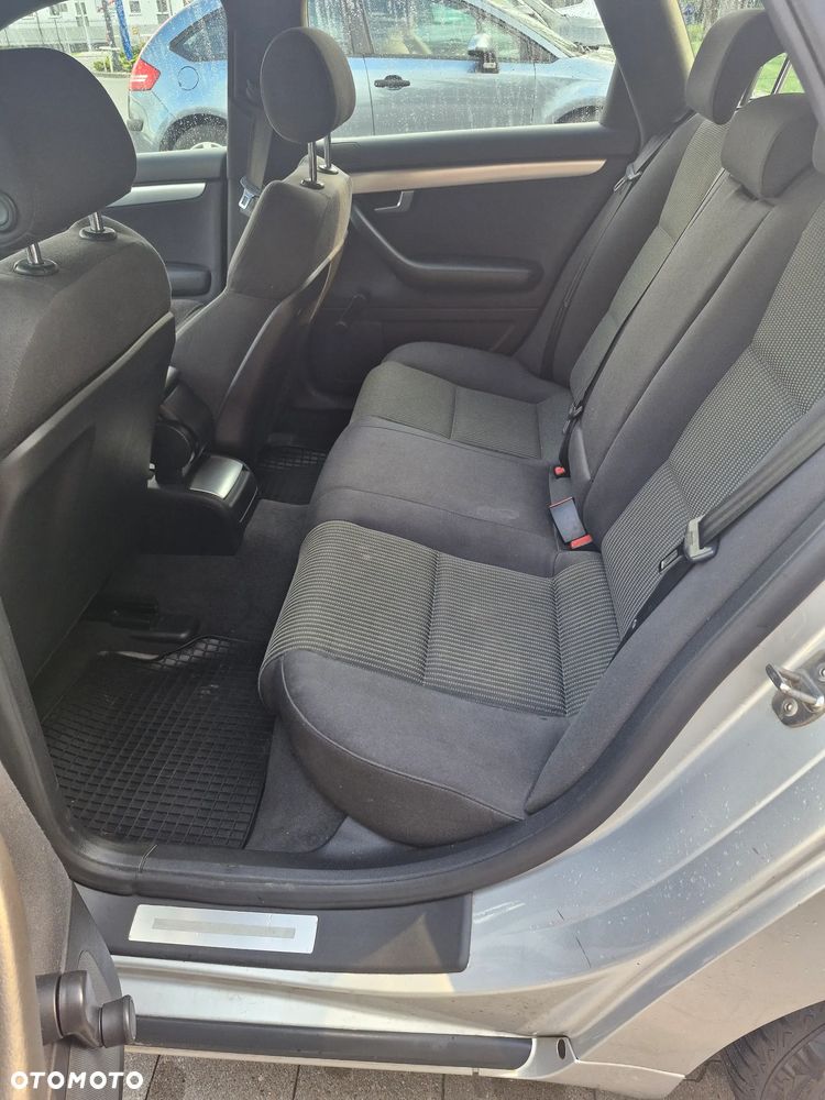Audi A4 Avant - 6