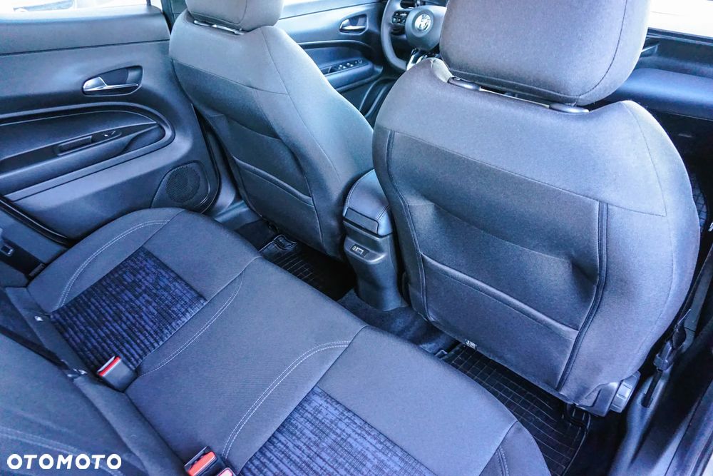 Alfa Romeo Junior 1.2 mHEV Ibrida eDCT - 33