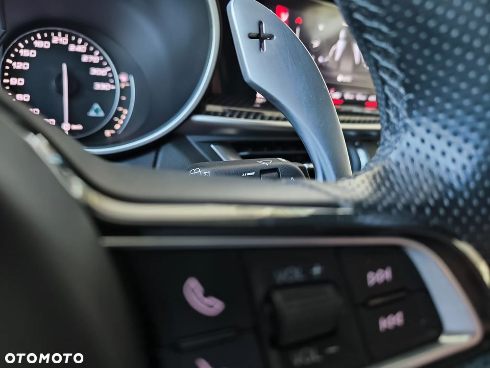 Alfa Romeo Stelvio 2.9 V6 Bi-Turbo Quadrifoglio Q4 - 25