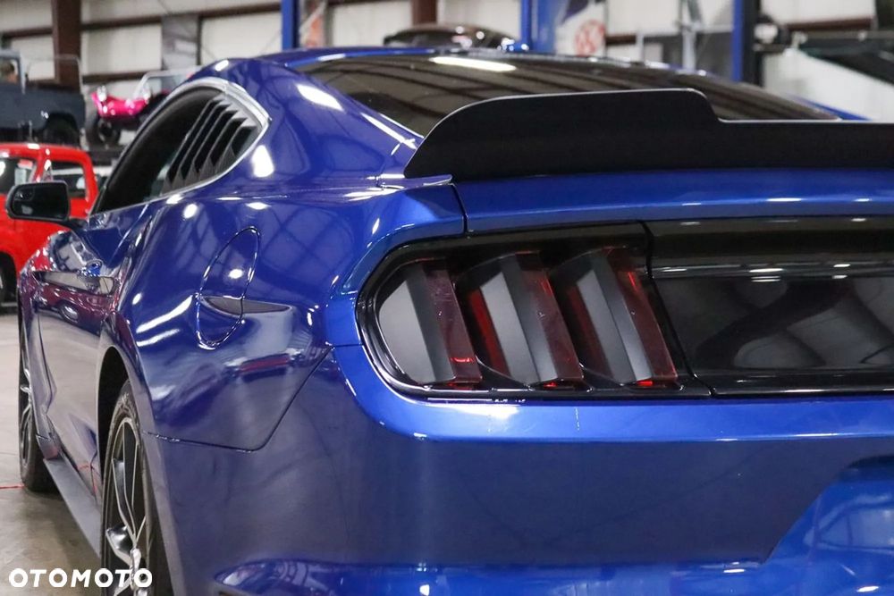 Ford Mustang 2.3 Eco Boost - 9