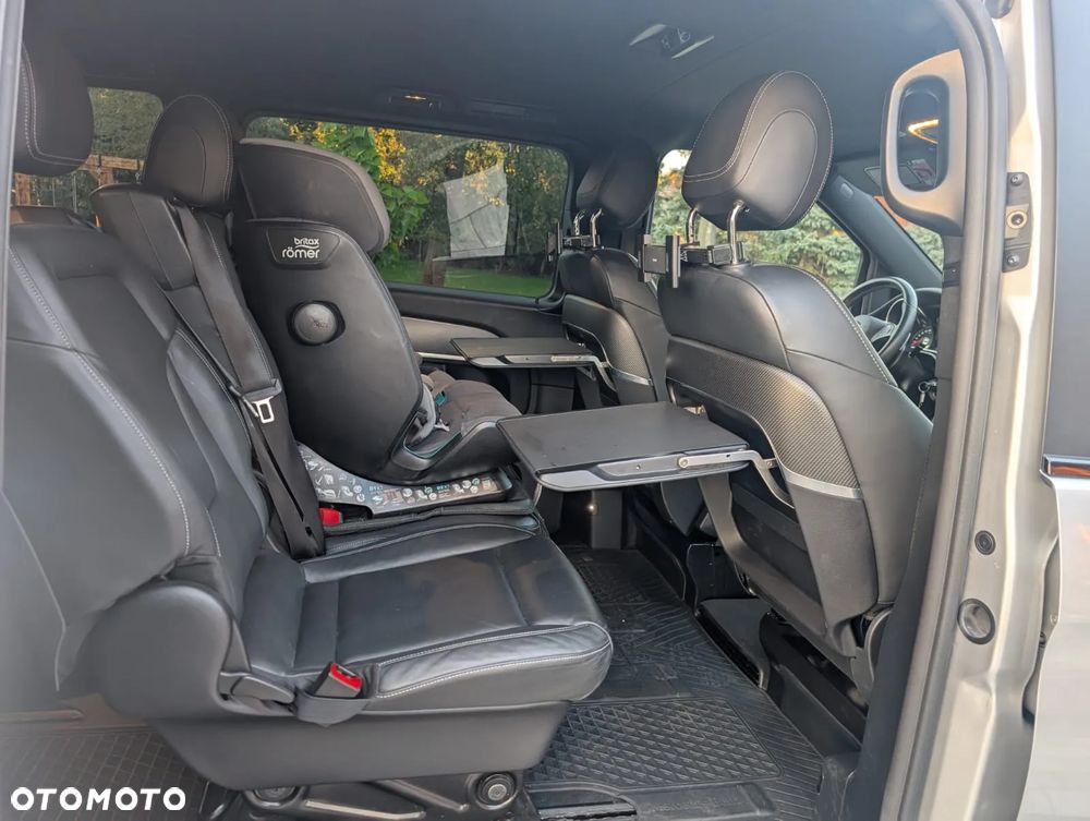 Mercedes-Benz Klasa V 300 d 4-Matic Avantgarde 9G-Tronic (ekstra d³) - 6
