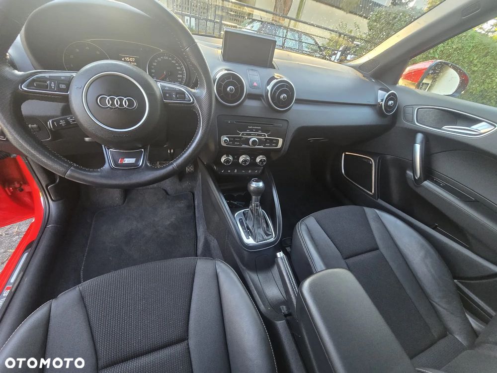 Audi A1 Sportback 1.4 TFSI S tronic S line edition m S line Sportpaket - 23