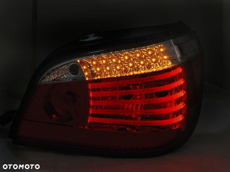 Lampy DIODOWE BMW E60 03-07 RED WHITE LED SEQ - 4