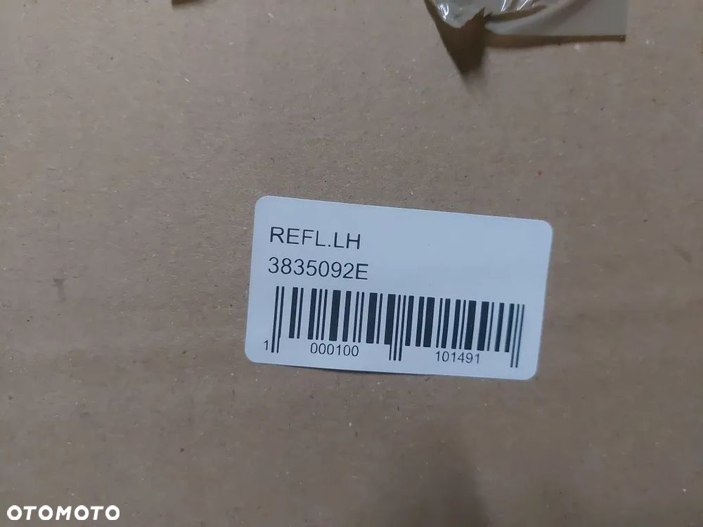 Reflektor lewy pasuje do Honda Jazz - 2