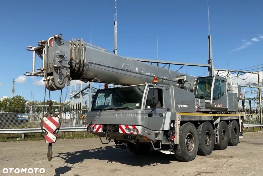 Faun ATF65G-4 / udźwig 65 t / ramię 44 m / Dźwig terenowo-szosowy - 4