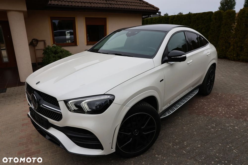 Mercedes-Benz GLE 350 e 4Matic 9G-TRONIC AMG Line - 24