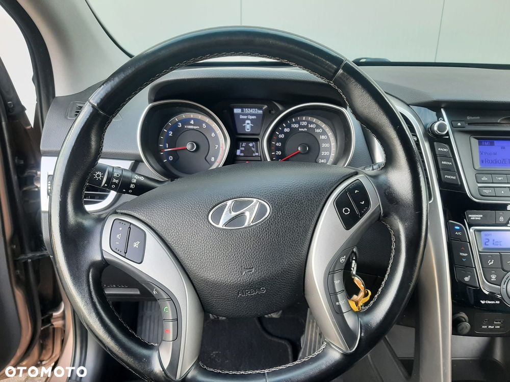 Hyundai i30 1.4 Premium - 7
