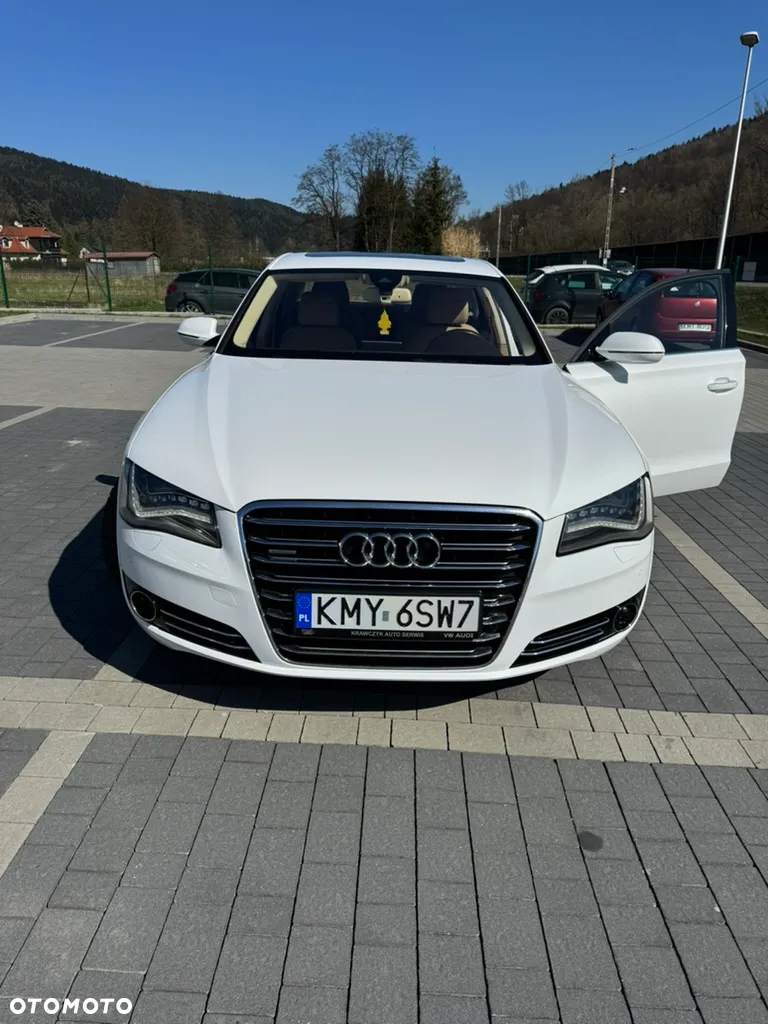 Audi A8 4.2 TDI Quattro - 11