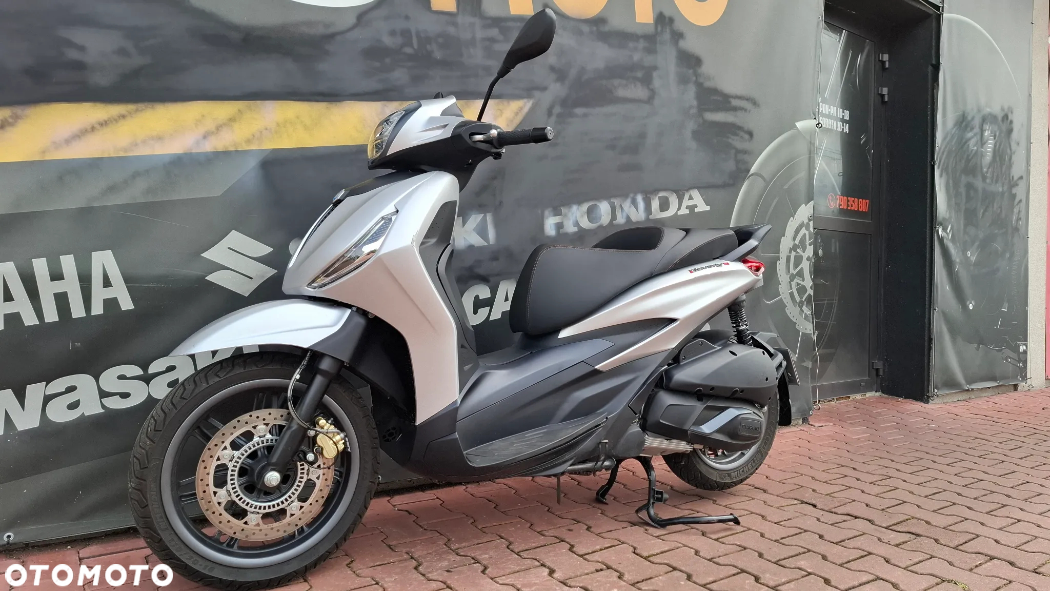 Piaggio Beverly - 10