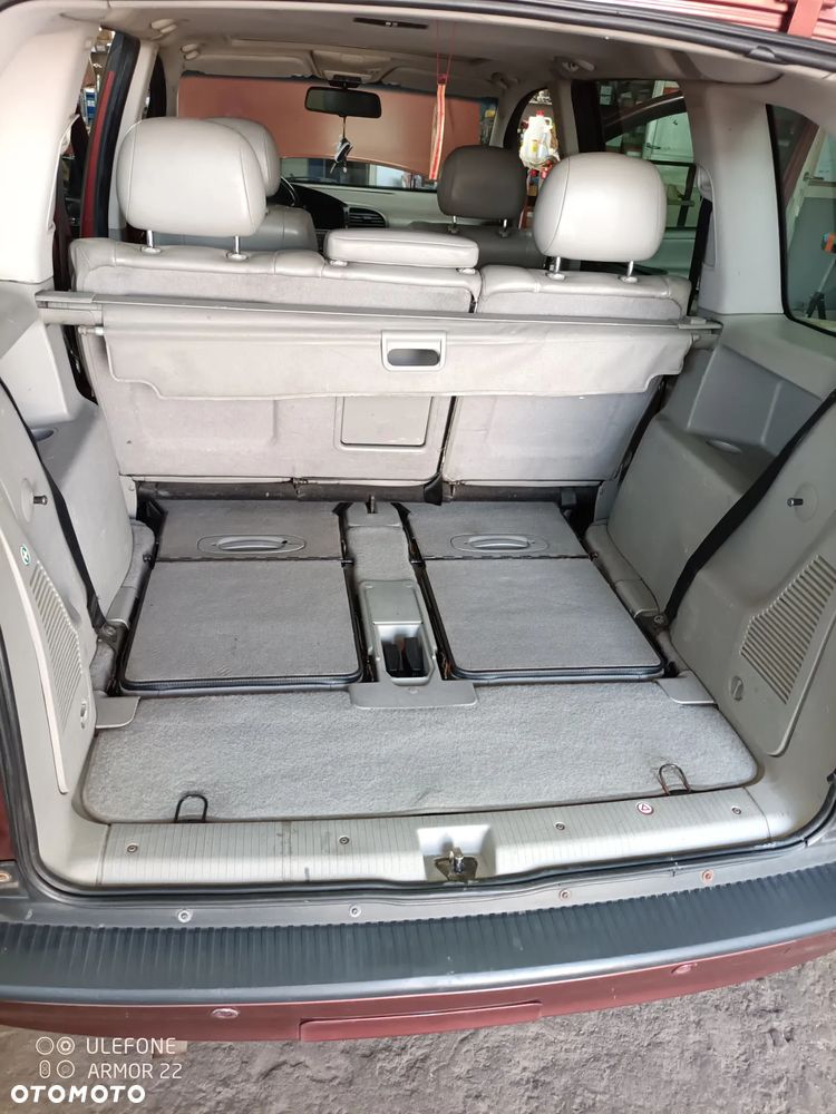 Opel Zafira 2.2 Executive - 16