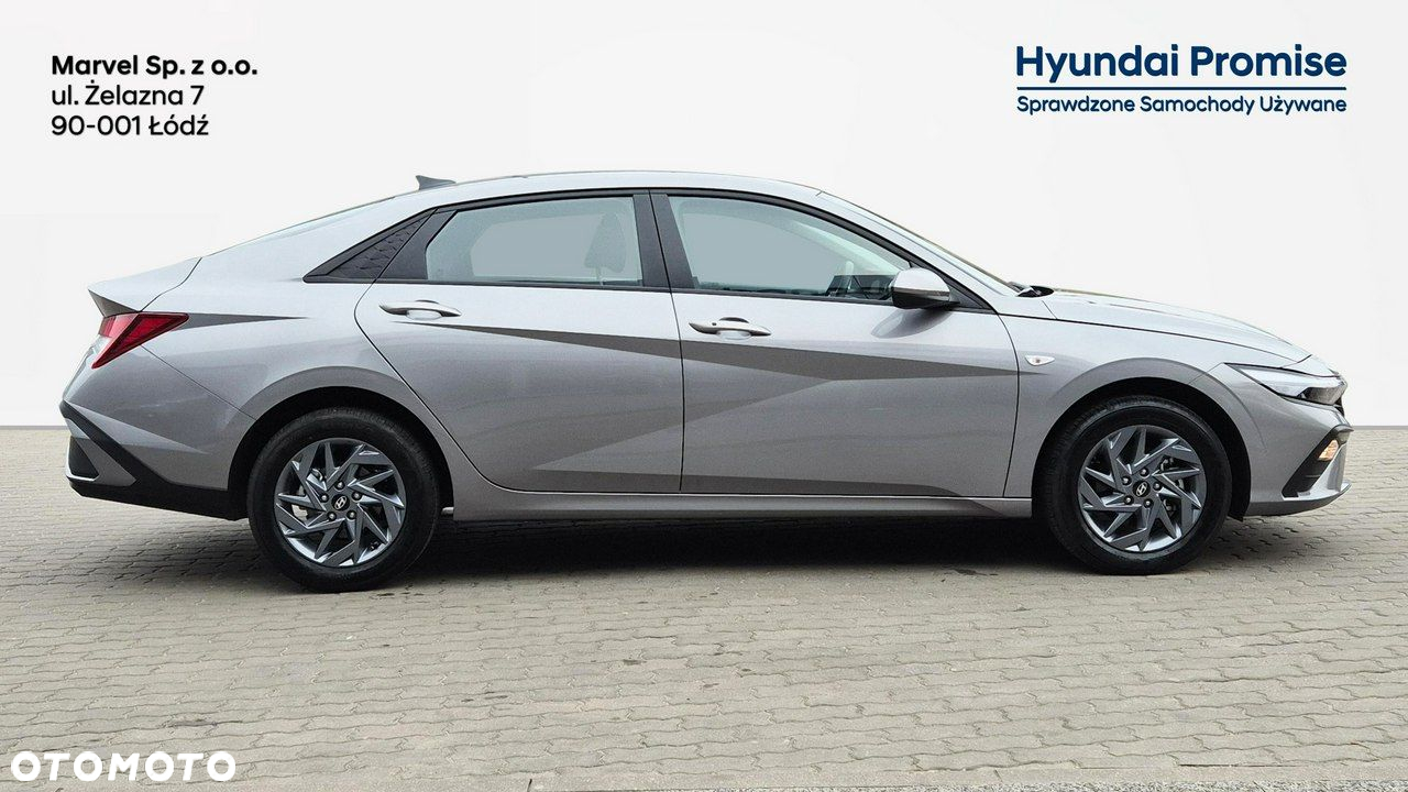 Hyundai Elantra - 6