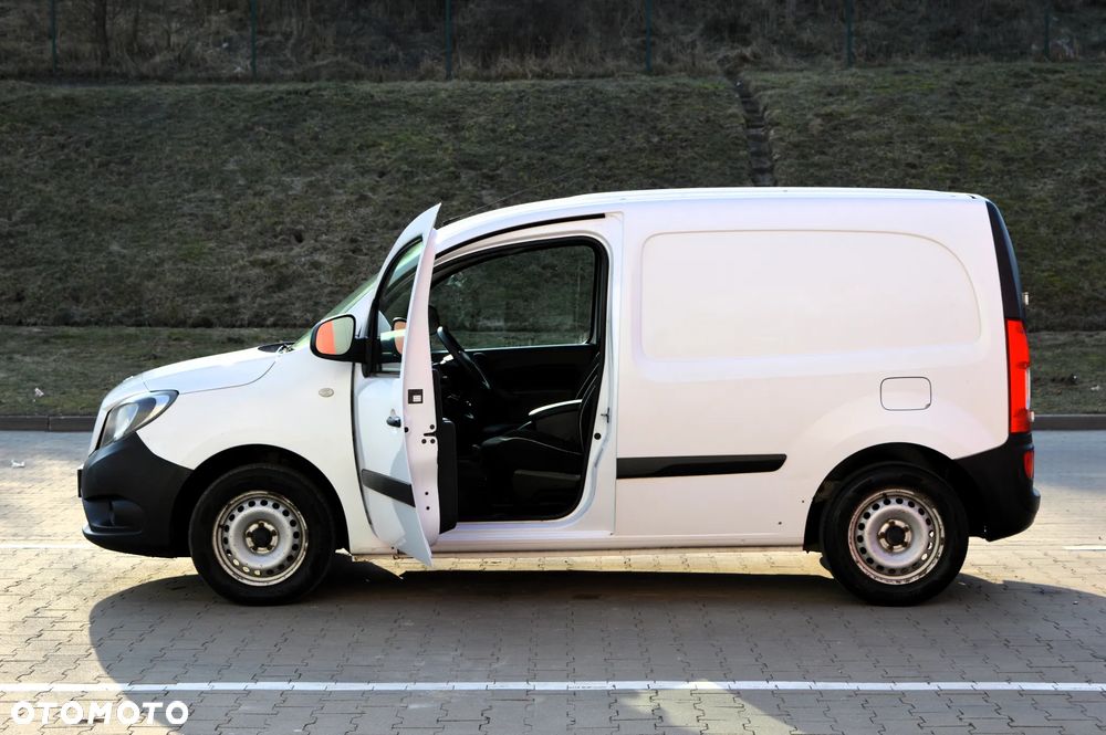 Mercedes-Benz CITAN Faktura VAT-23% VAT-1 Furgon Blaszak - 23