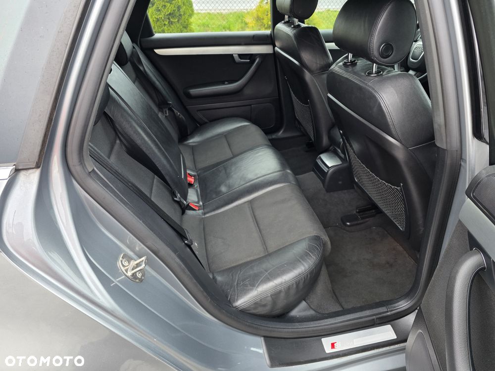 Audi A4 Avant - 8