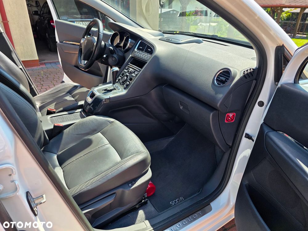 Peugeot 5008 2.0 HDi Premium - 16