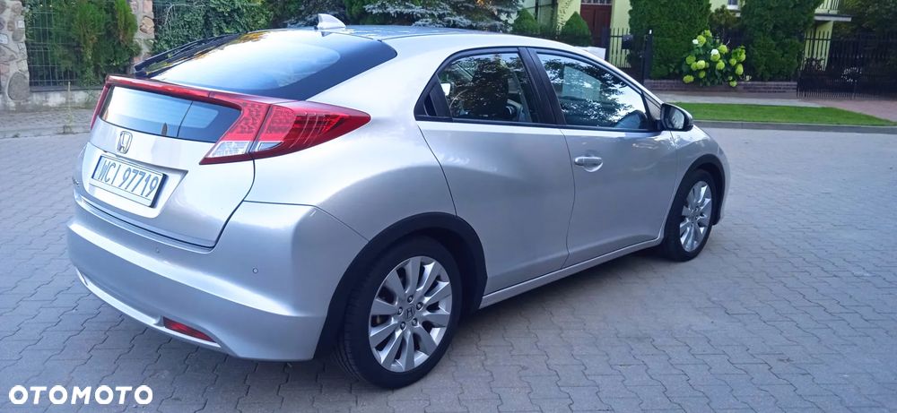 Honda Civic 1.4 i-VTEC Sport - 11