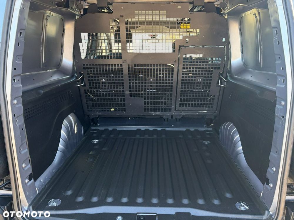 Toyota Proace City - 24