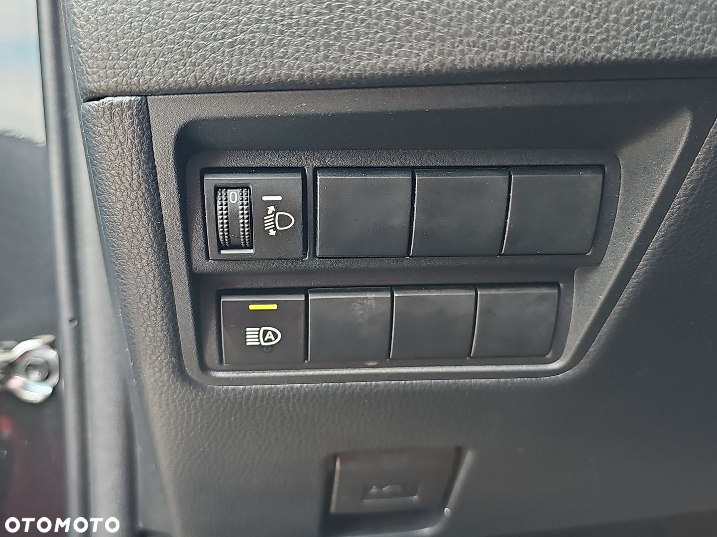 Toyota Yaris - 20