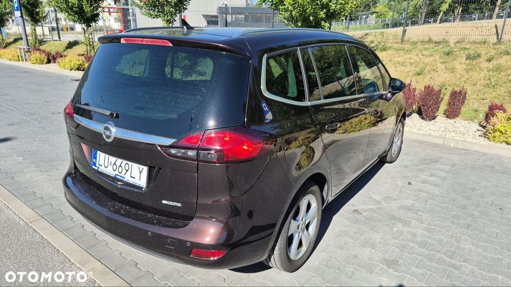 Opel Zafira - 4