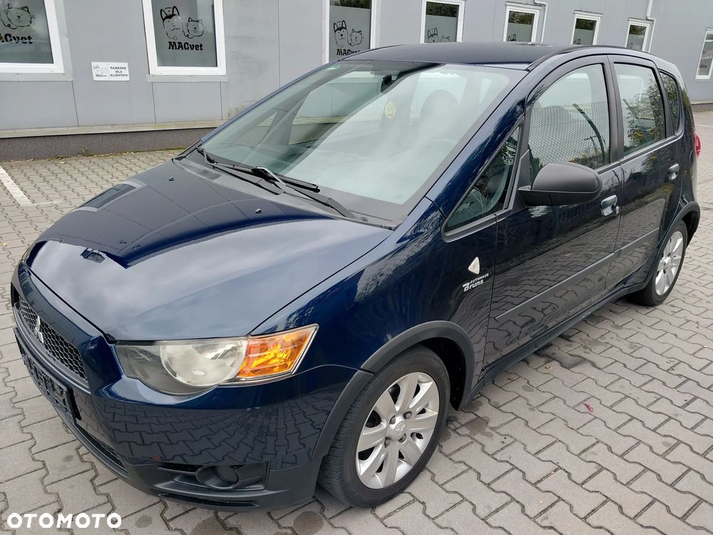 Mitsubishi Colt - 8