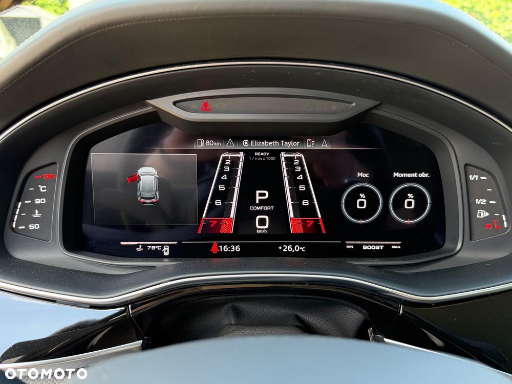 Audi RS Q8 TFSI quattro tiptronic - 23