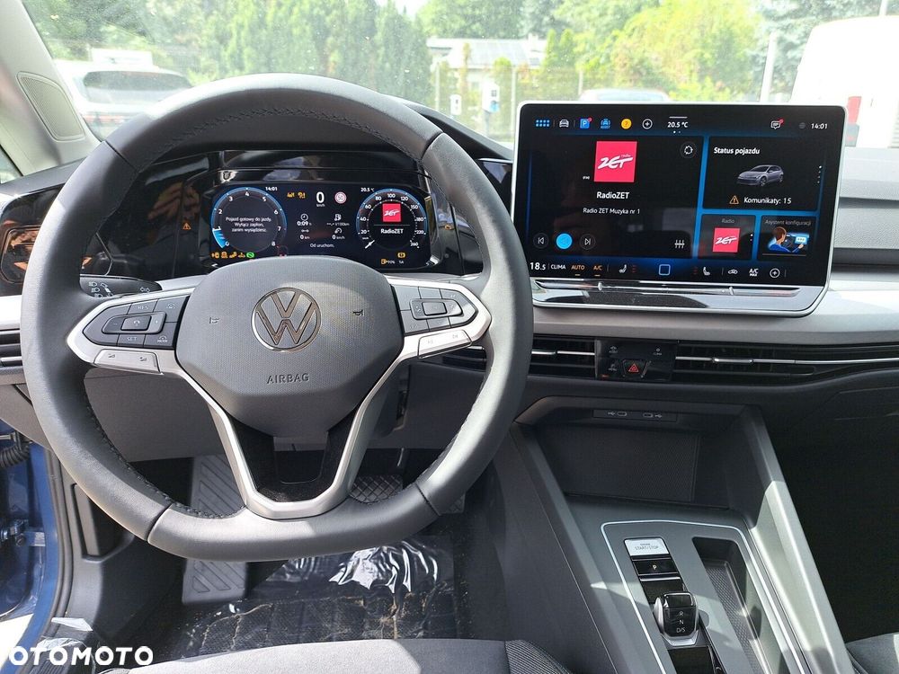Volkswagen Golf - 14