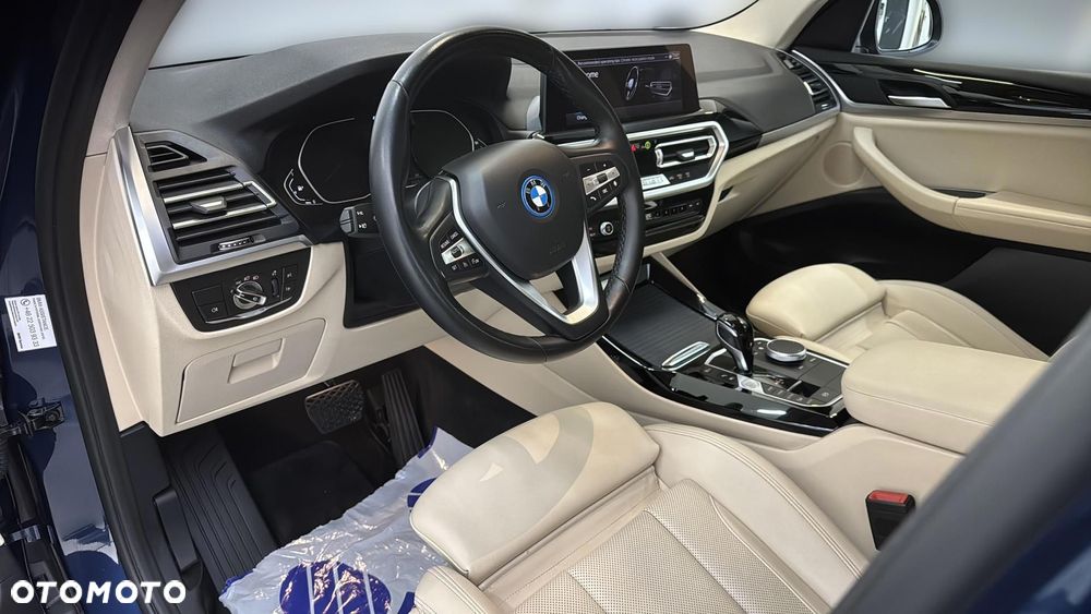 BMW X3 xDrive30e - 10