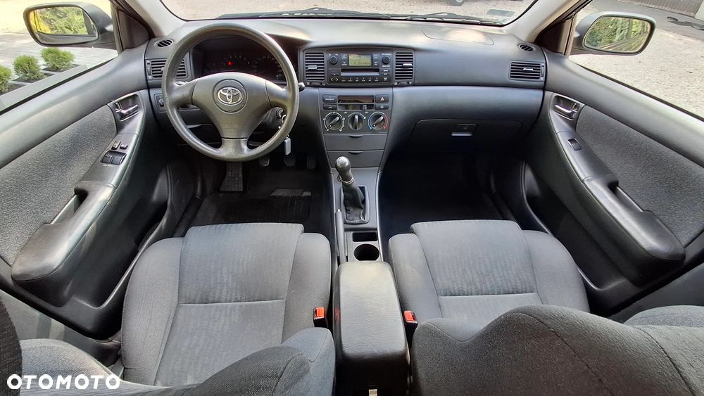 Toyota Corolla 1.6 VVT-i Terra - 31