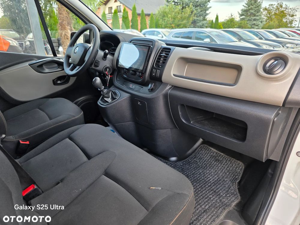 Renault Trafic - 31