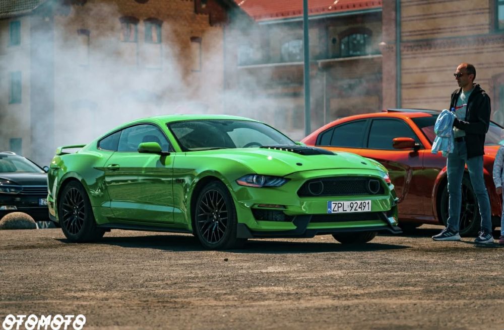 Ford Mustang - 3