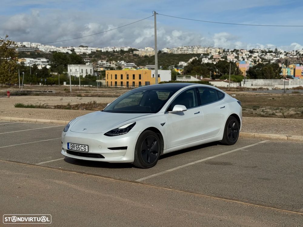 Tesla Model 3 Standard Range Plus RWD - 2