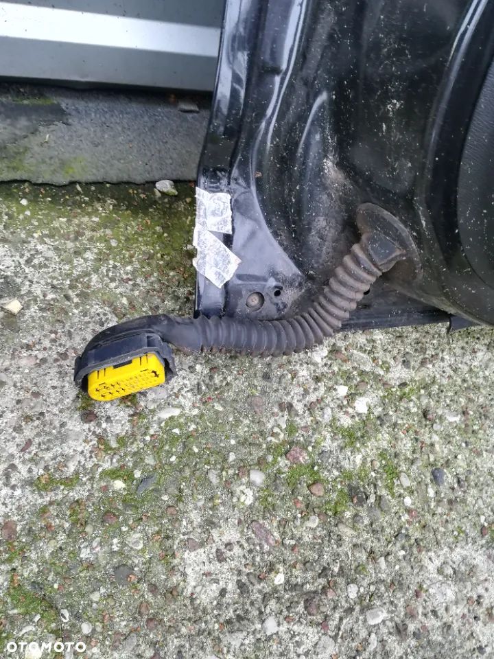 DRZWI PRZEDNIE PRAWE, TYLNE LEWE PRAWE, ZDERZAK TYŁ, KLAPA BAGAŻNIKA RENAULT MEGANE III GT 5DRZWI HB - 11