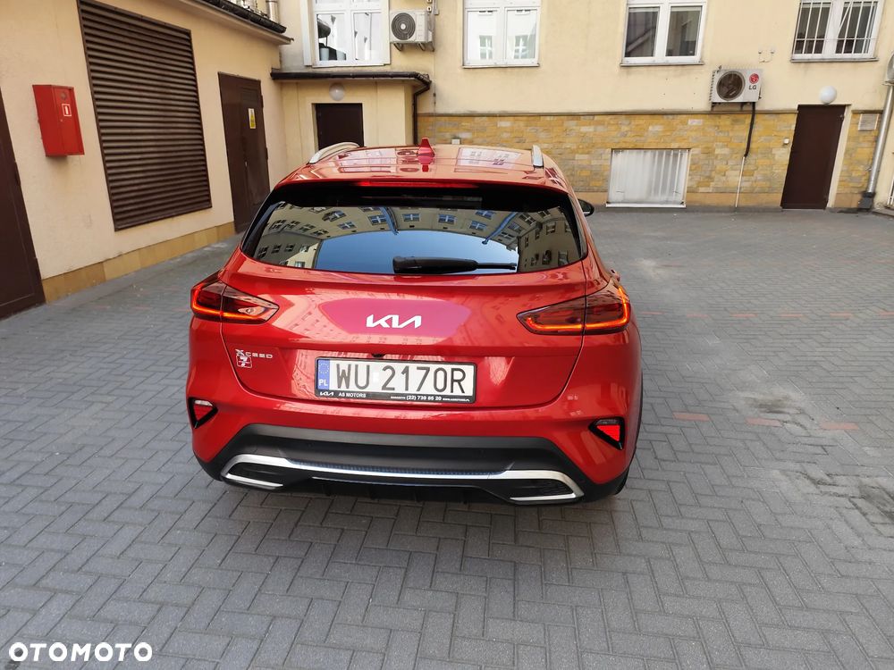 Kia XCeed 1.5 T-GDI M - 4