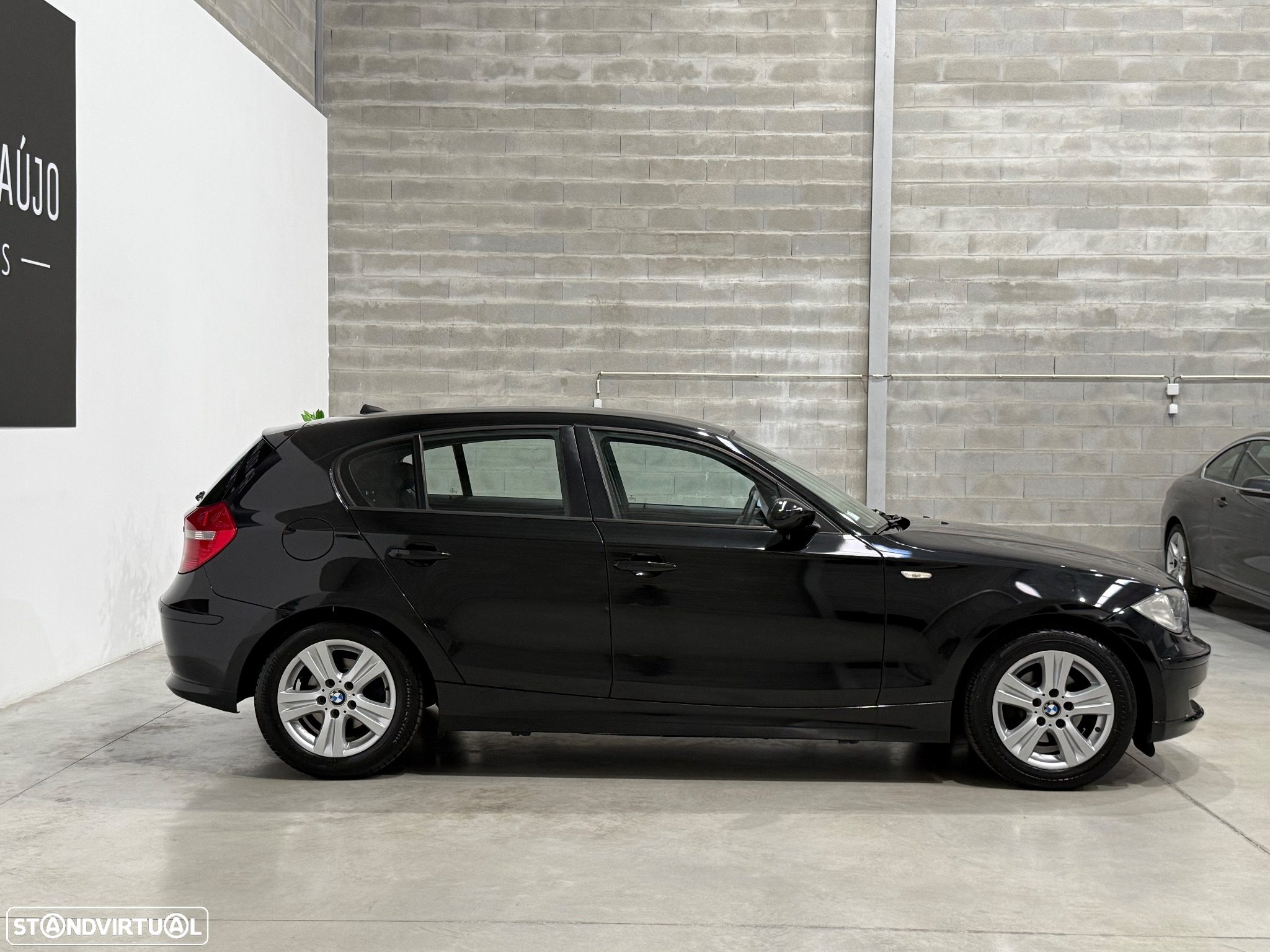 BMW 116 i Lifestyle - 18