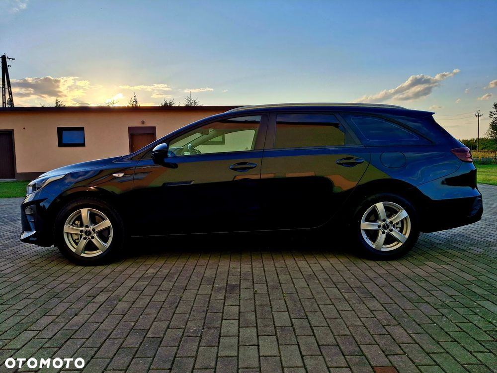 Kia Ceed 1.0 T-GDI 120 OPF Edition 7 - 8