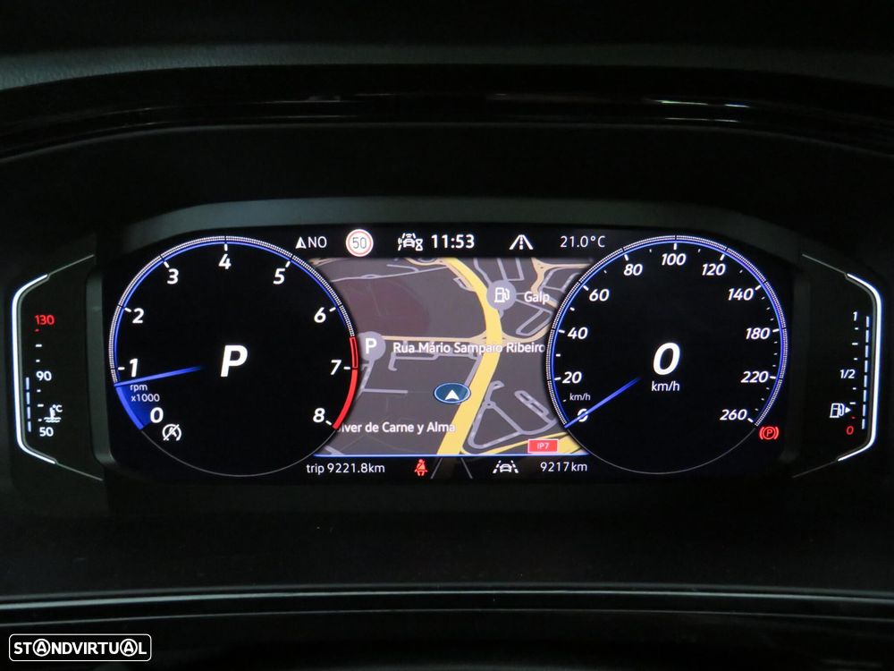 VW T-Roc 1.5 TSI R-Line DSG - 21