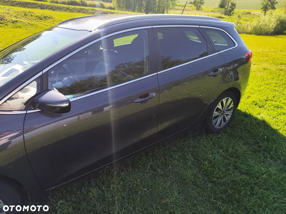 Kia Ceed - 7