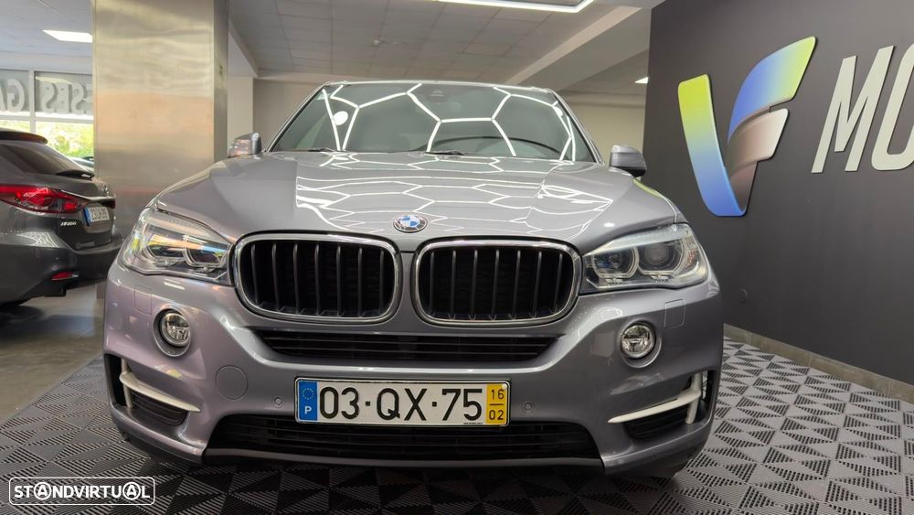 BMW X5 25 d sDrive Comfort 7L - 12
