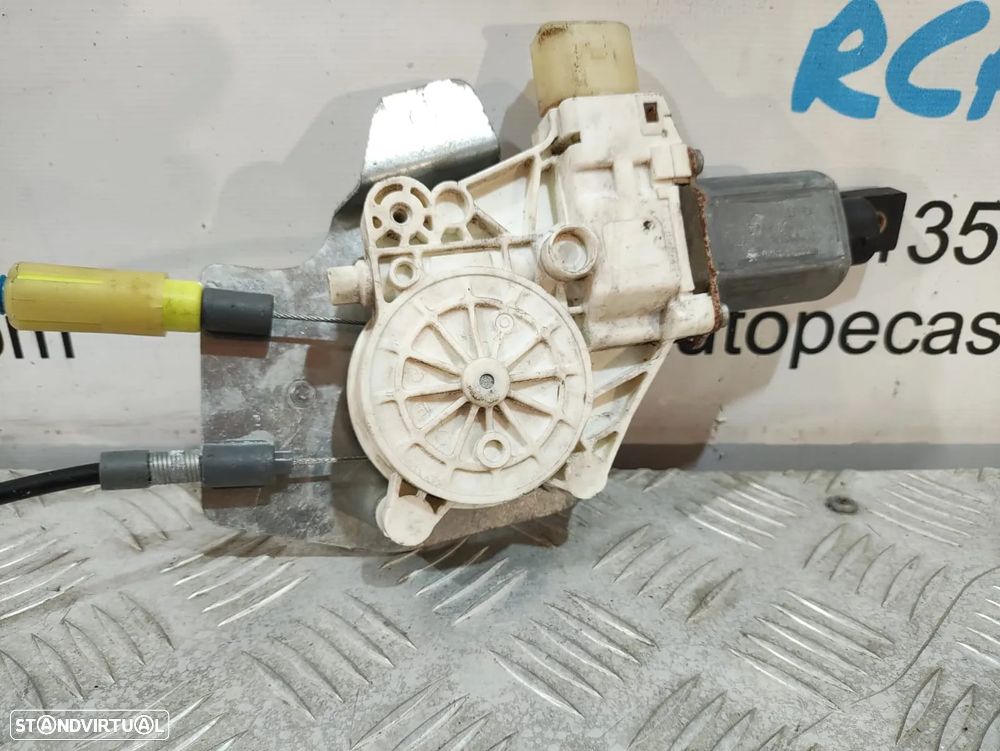 ELEVADOR PORTA ESQUERDA ORIGINAL BMW SERIE 1/SERIE 4 - 4