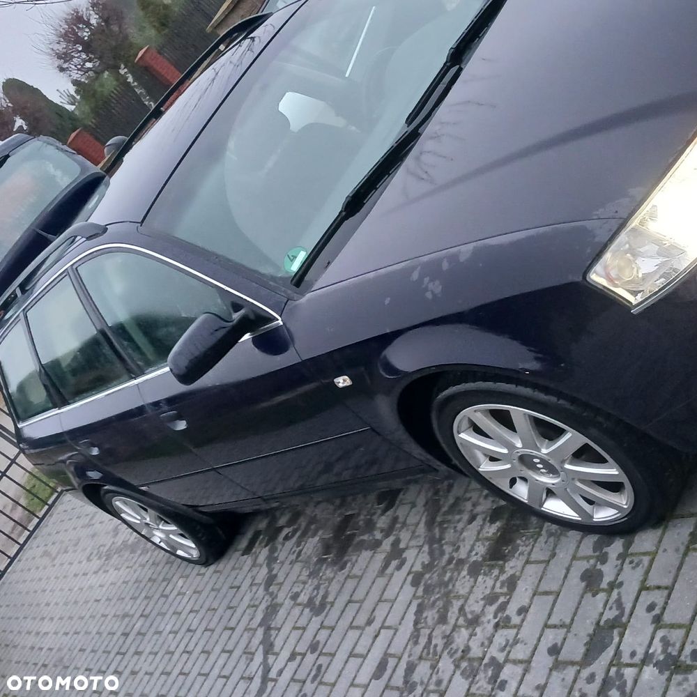 Audi A4 Avant 1.8T - 11
